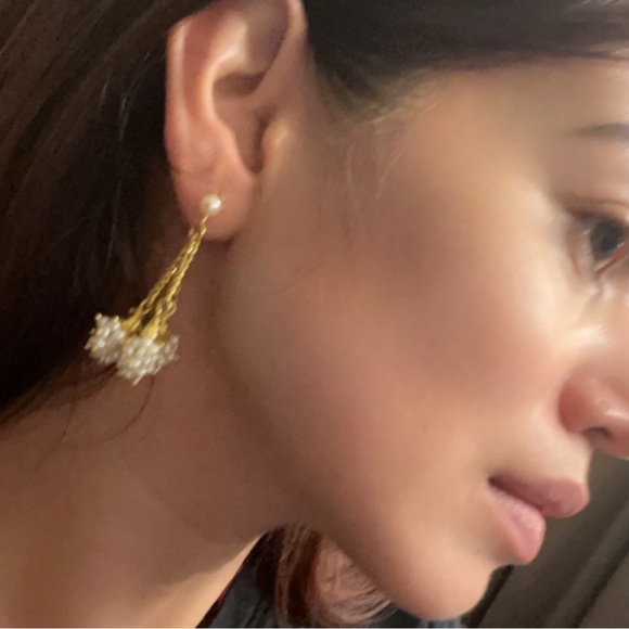 Set of Real Pearl Earrings with 18 k Gold tone Plated - Picture 11 of 12